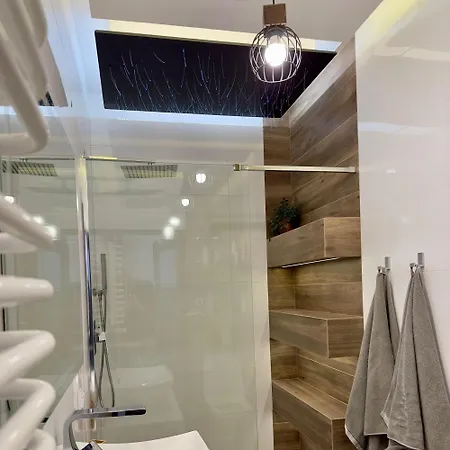 Apartament Lux Garden *